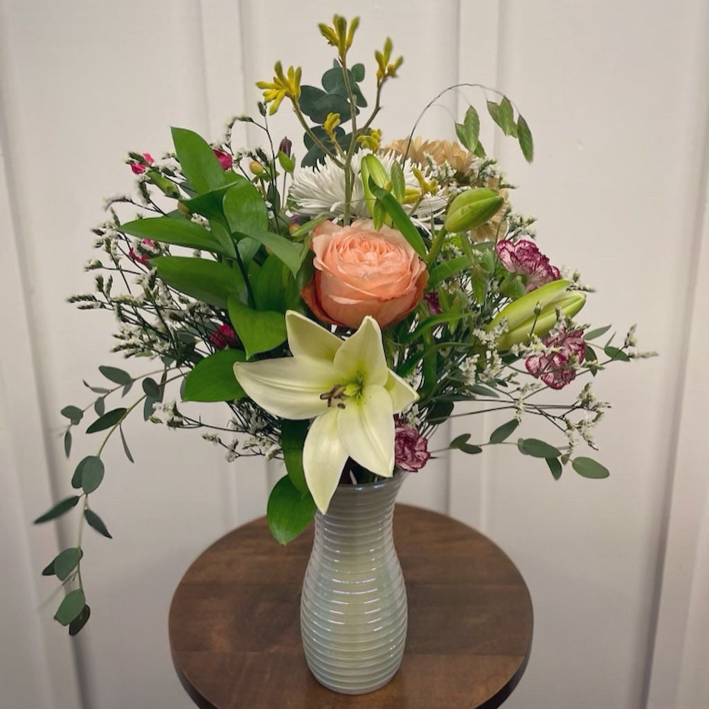 The Laurel Choice Arrangement (designer’s choice bouquets)