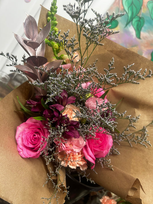 The Laurel Choice Arrangement (designer’s choice bouquets)