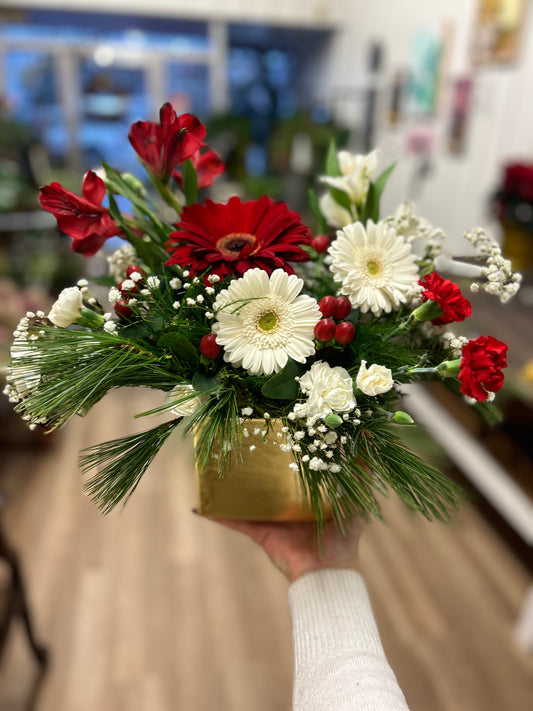 The Clocktower Centrepiece (seasonal arrangement)