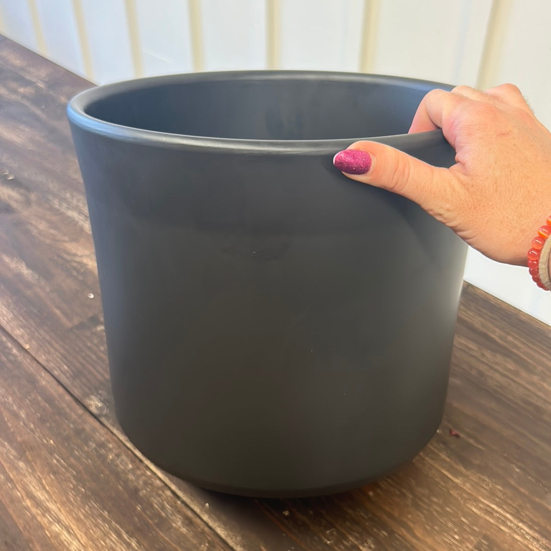 Extra Large Black Pot